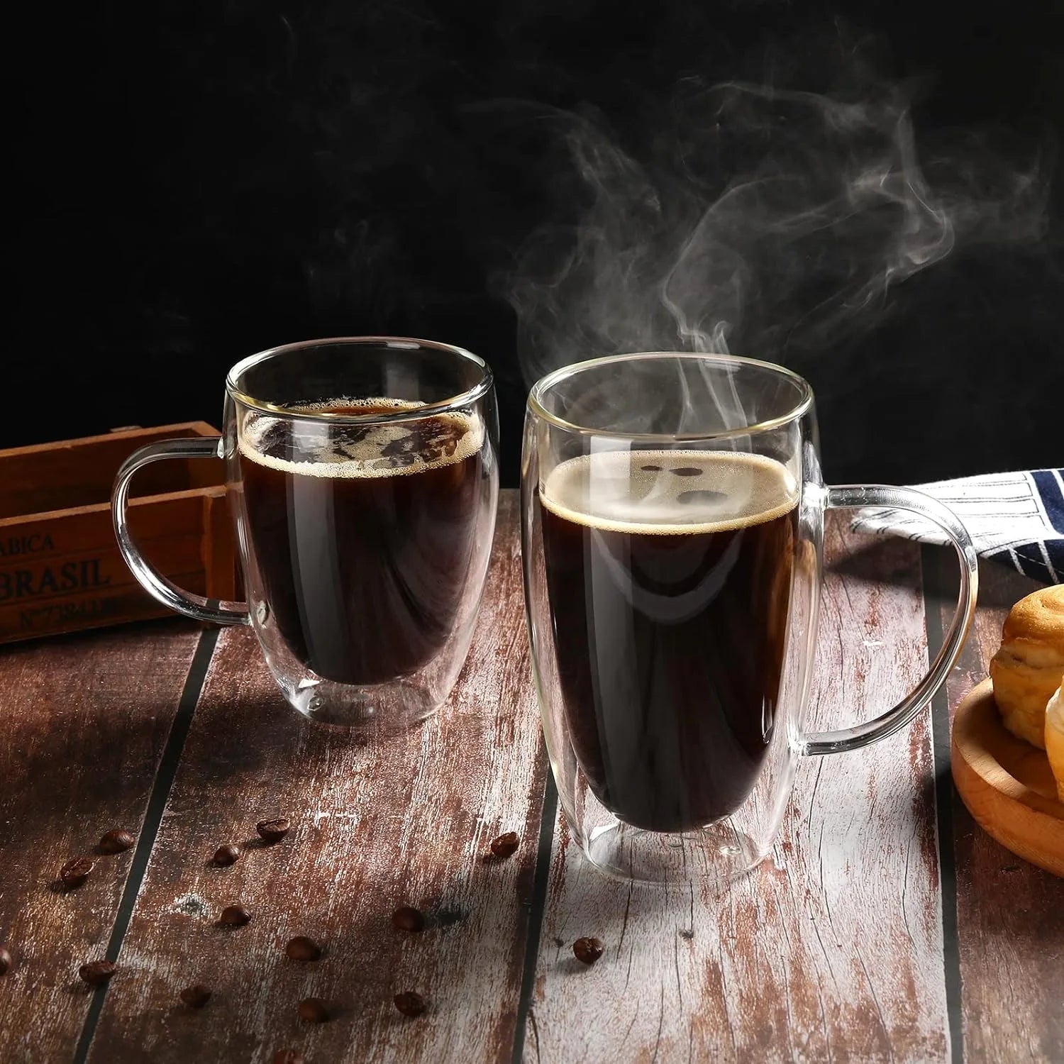 Bicchieri da caffè doppi Tazze in vetro con doppio isolamento