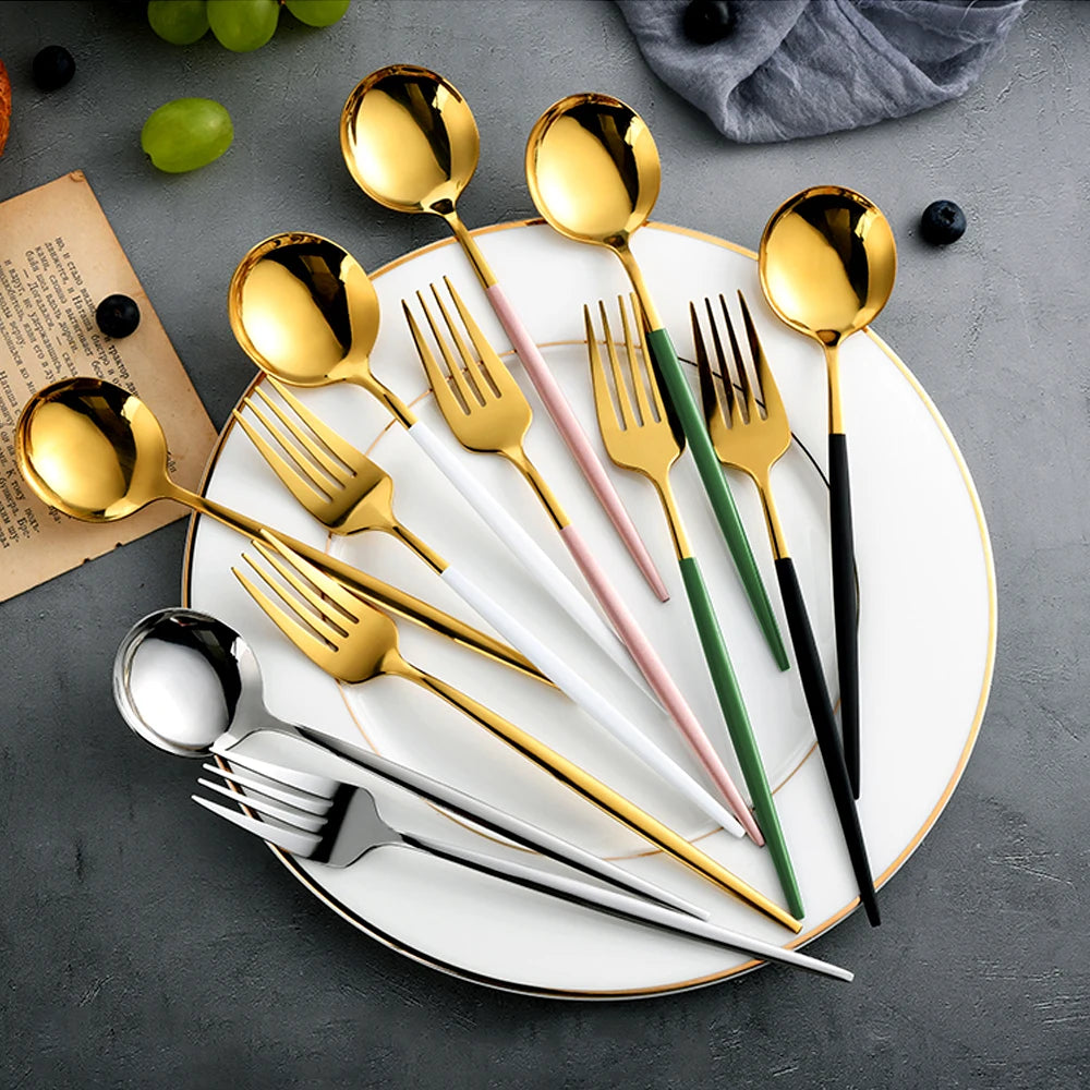 Set di stoviglie in acciaio inossidabile da 24 pezzi