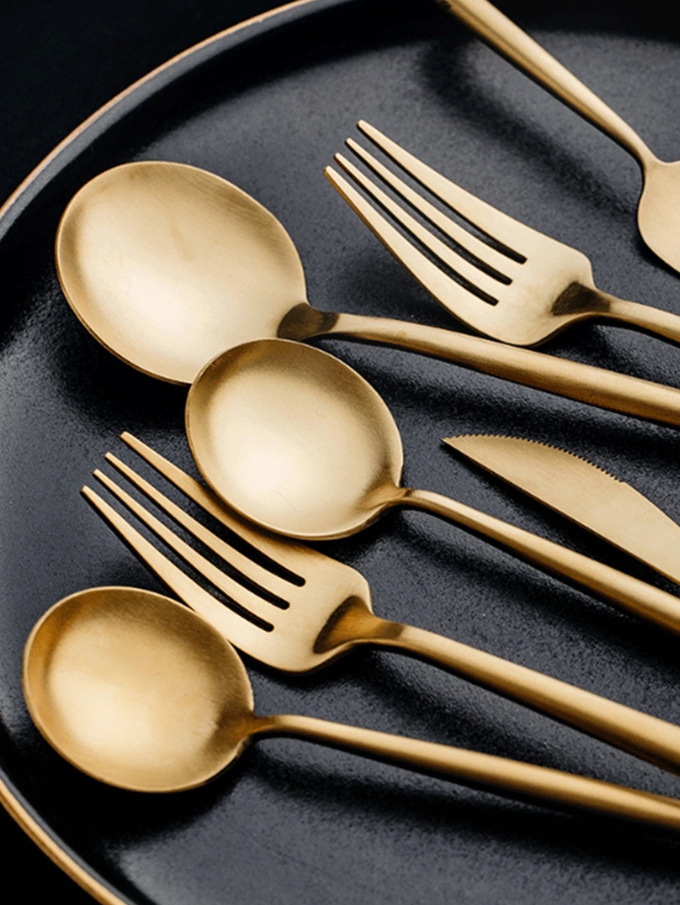 Set di stoviglie in acciaio inossidabile da 24 pezzi
