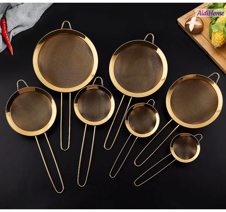 colanders &amp Strainers